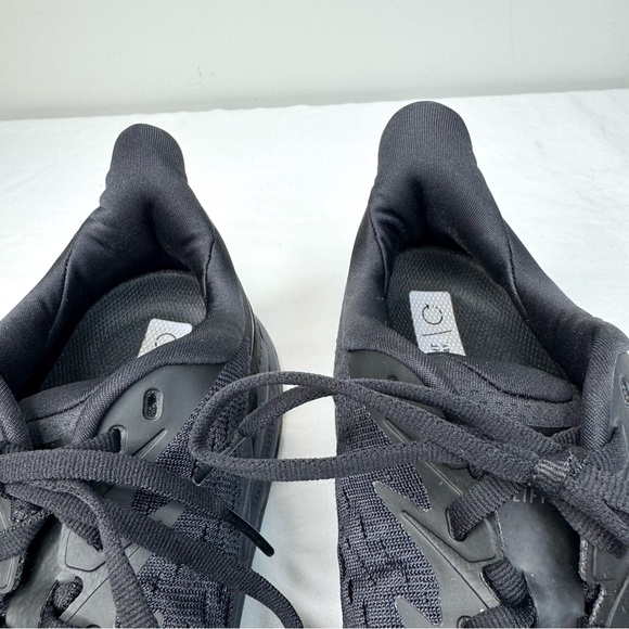 Hoka One One Clifton 8 All Black Size 8 D Mens - Picture 7 of 13